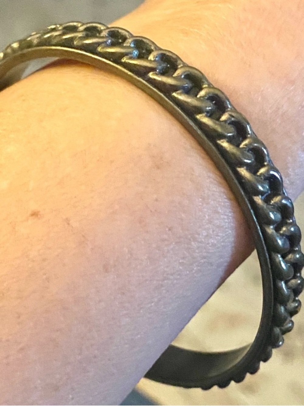 Vintage Solid Brass Bangle Bracelet 1-row Curb Link Chain Design